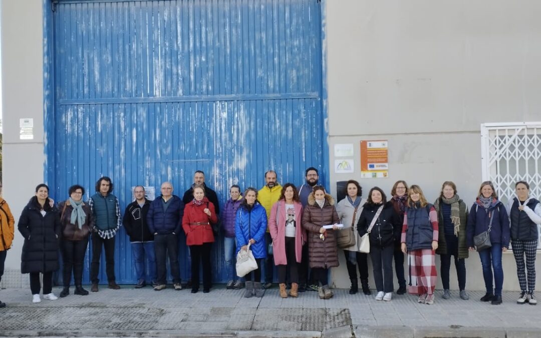 Emprendedores y técnicos de desarrollo de Castilla y León visitan los Viveros de Adecuara